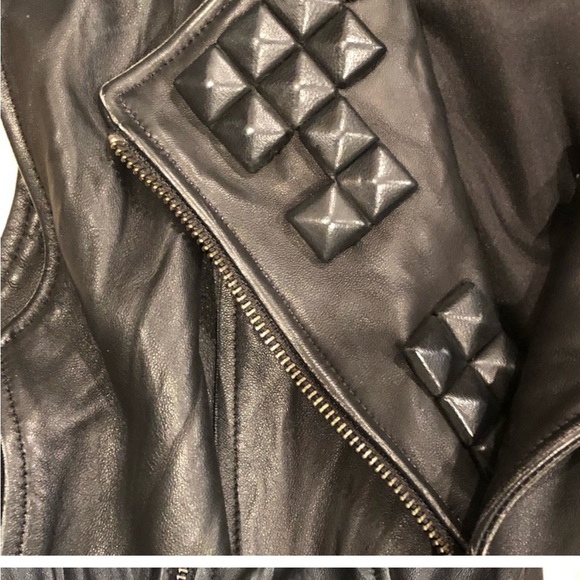 Elizabeth & James: Studded Leather Vest - Picture 4 of 5